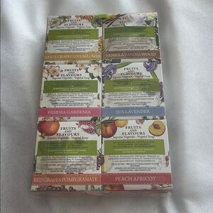 FISSI FIRENZE  Soap Set -  6 Multicolor soaps